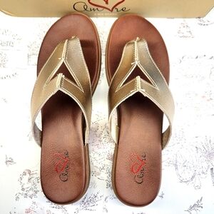 NEW!!! MIA Mayte Gold and Brown Sandals with Braided Sandals Size 8.5